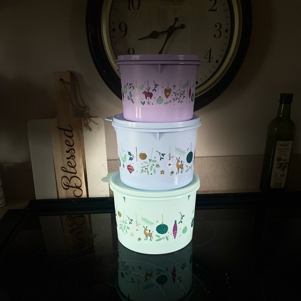 New Tupperware Holiday Canister Set! 3 canisters and seals!